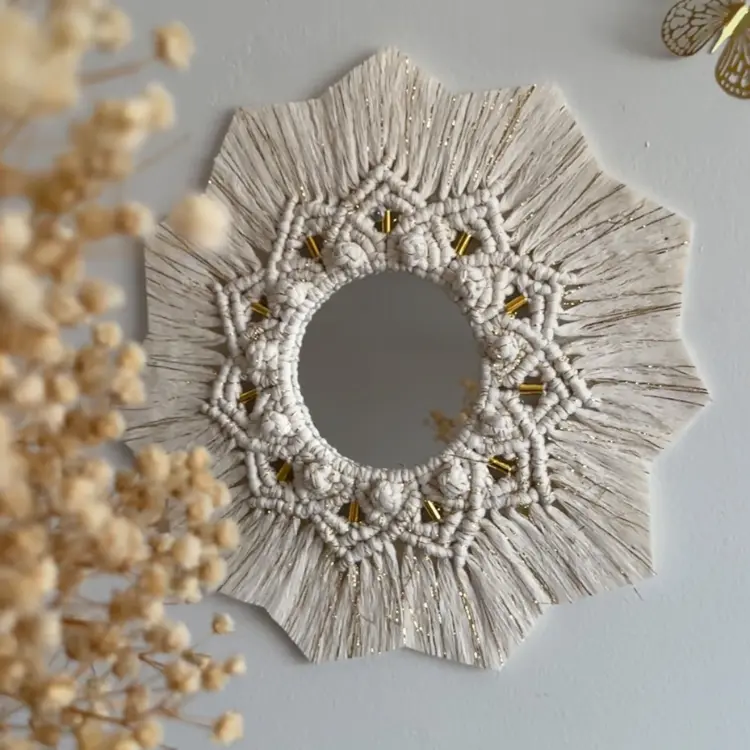 Tutoriels vidéo pas à pas pour apprendre à faire un miroir en macramé